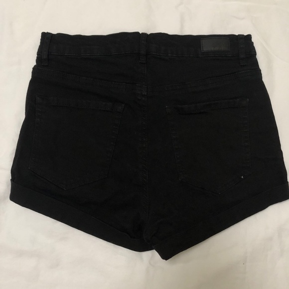 Garage heigh waisted black denim shorts - Picture 3 of 4